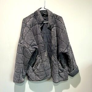 Forever 21 Quilted Zip-Up LARGE LIGHT GREY
